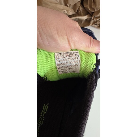 Skechers SN 404031L Blue Black Green Running Shoes Size 4 Pre-Owned - Picture 15 of 16